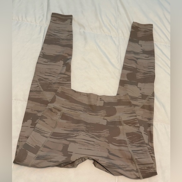 Alphalete Surface Pocket Leggings - Picture 1 of 12